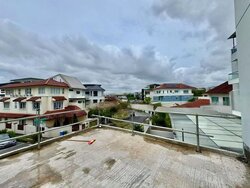Canberra Drive (D27), Semi-Detached #456194801